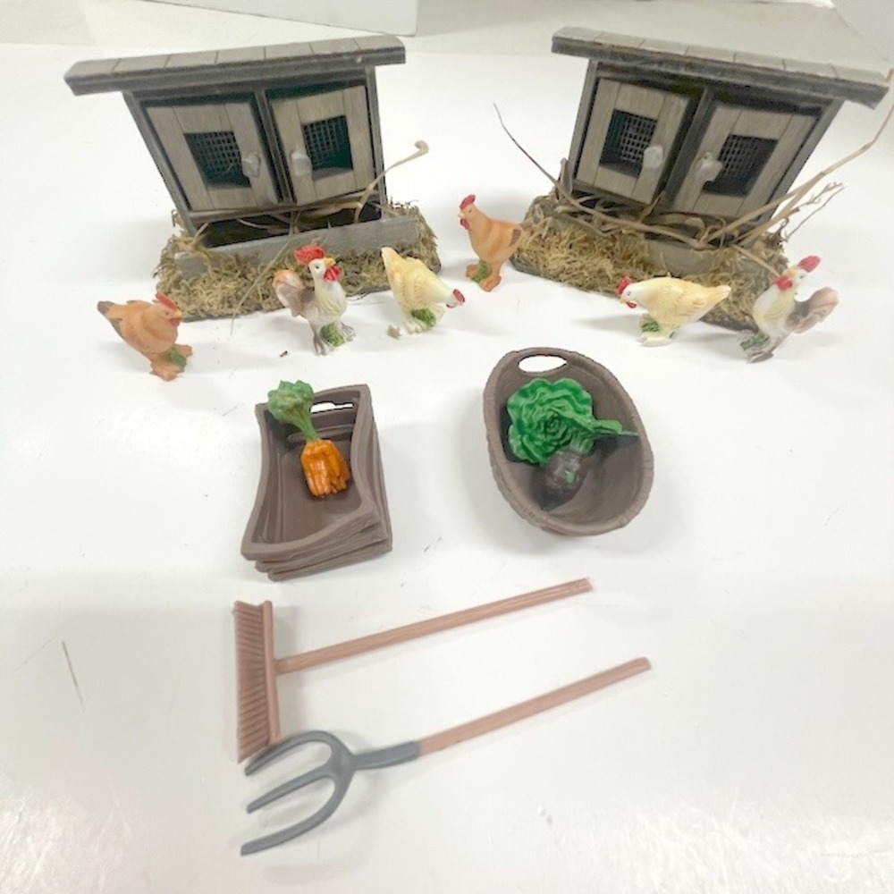 Barnyard Chicken Coop‎ Model Making Garden Decor Crafts NEW CA7